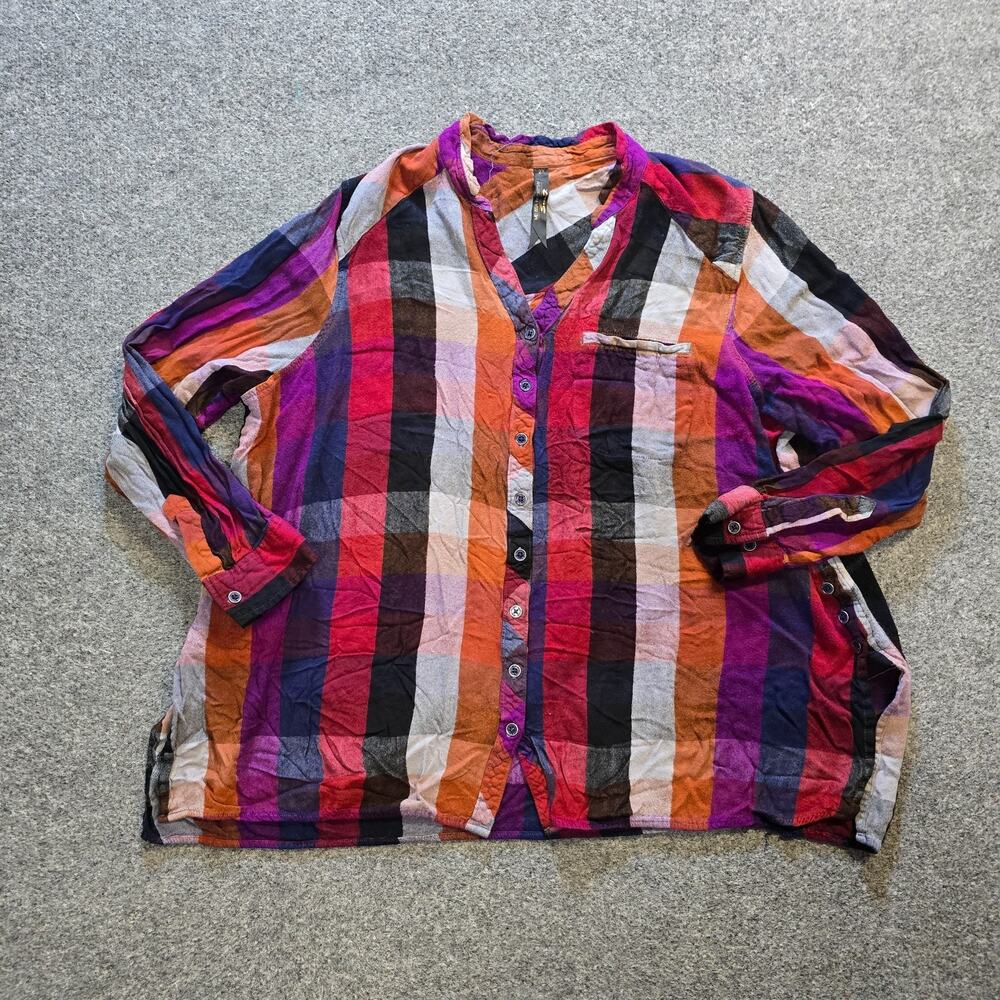 Melissa McCarthy 7 Seven Top Womens Size 2X Red Plaid Button Up Colorful Casual